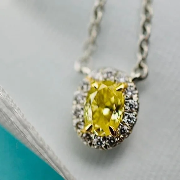 Sold ♥️Authentic Tiffany soleste fancy yellow Diamond.♥️ - Picture 2 of 14